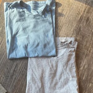 Men's Johnnie o Short Sleeve Tees - Blue and Gray medium lot of 2